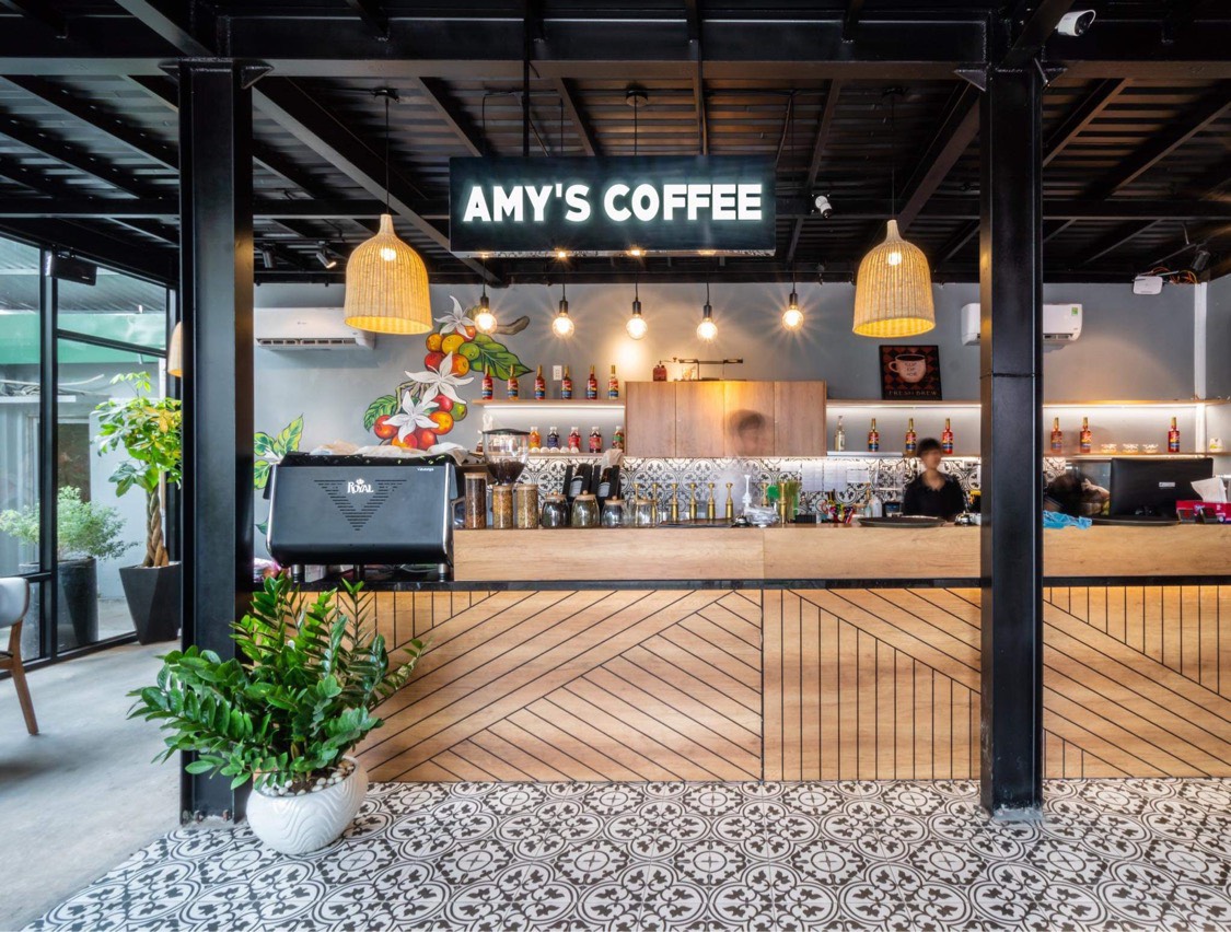 Amy's Coffee — mặt tiền quán trên đường Lã Xuân Oai